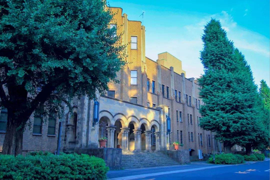 日本留学费用,日本留学学费